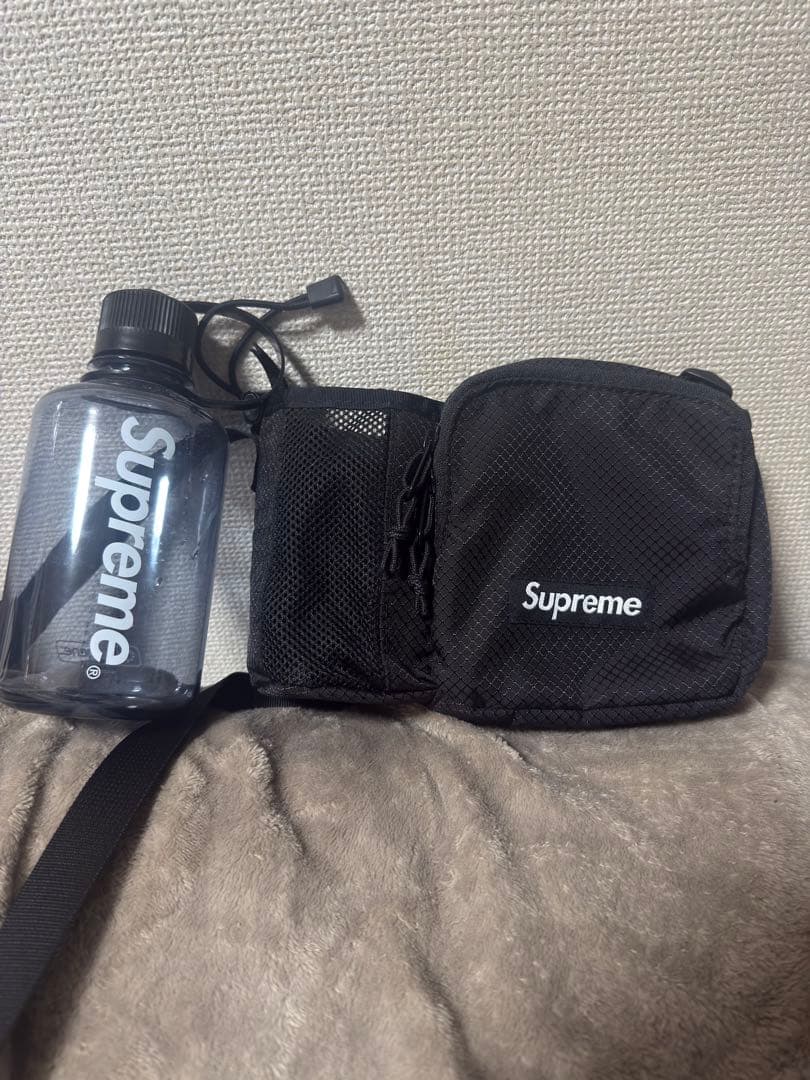 Supreme ショルダーバッグ & ボトル セット