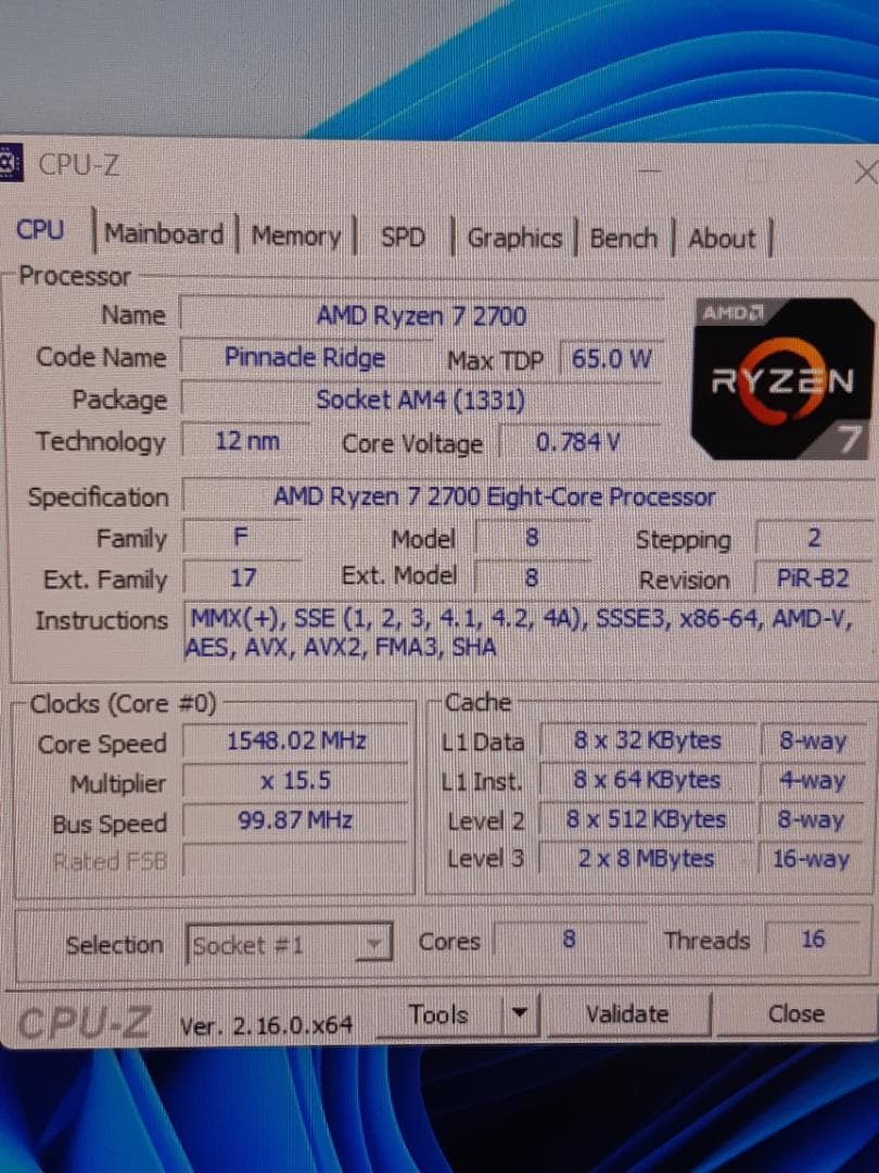 自作PC　RYZEN7 2700・16GB・256GB・R7 240・WIN11