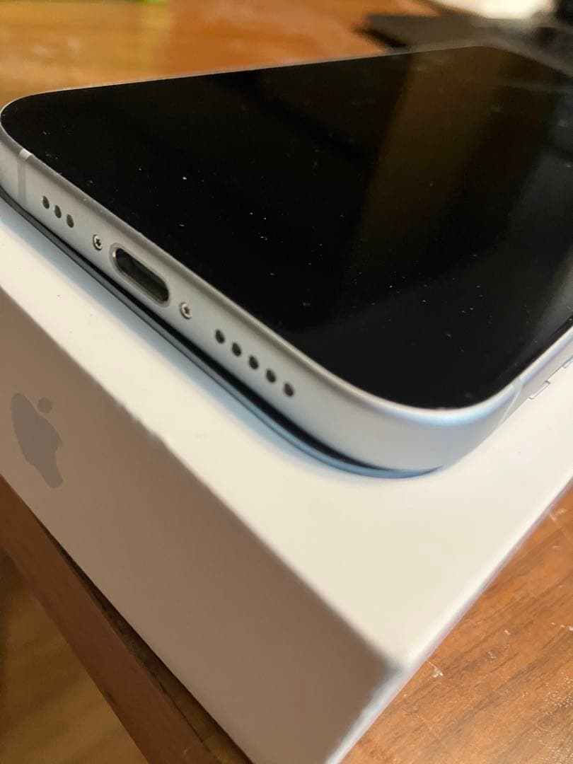 【訳あり】iPhone 15 128GB ブルー 本体 画面割れインカメラ故障