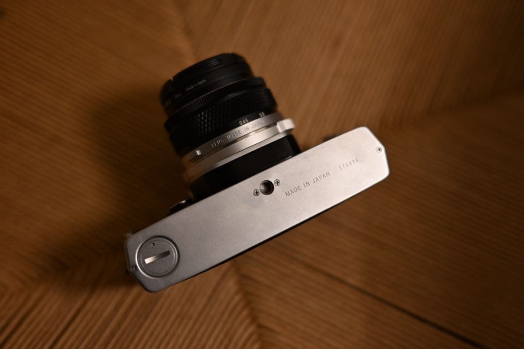 OLYMPUS M-1 / F.ZUIKO 50mm f1.8 レンズセット