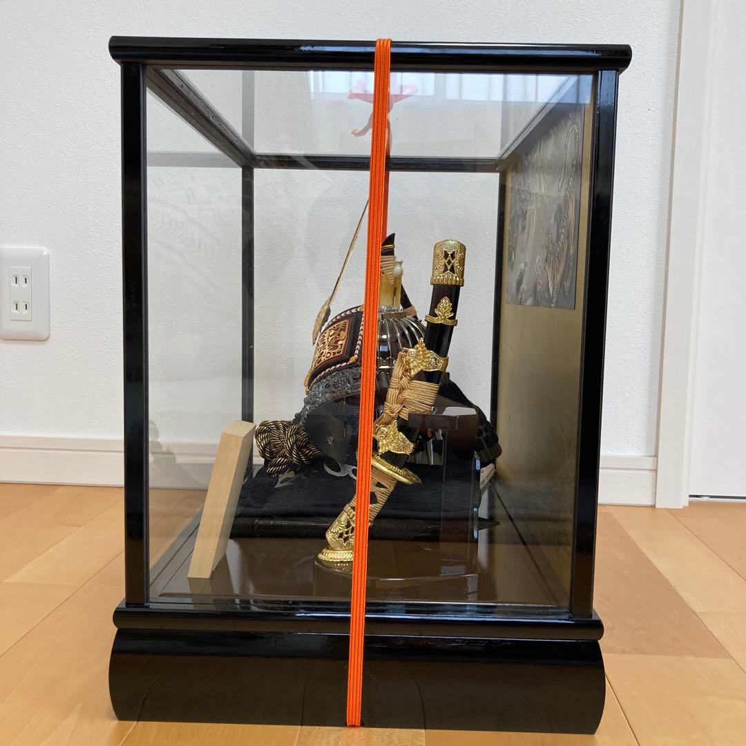 【状態良好】五月人形　兜　ガラスケース付　織田信長　こどもの日