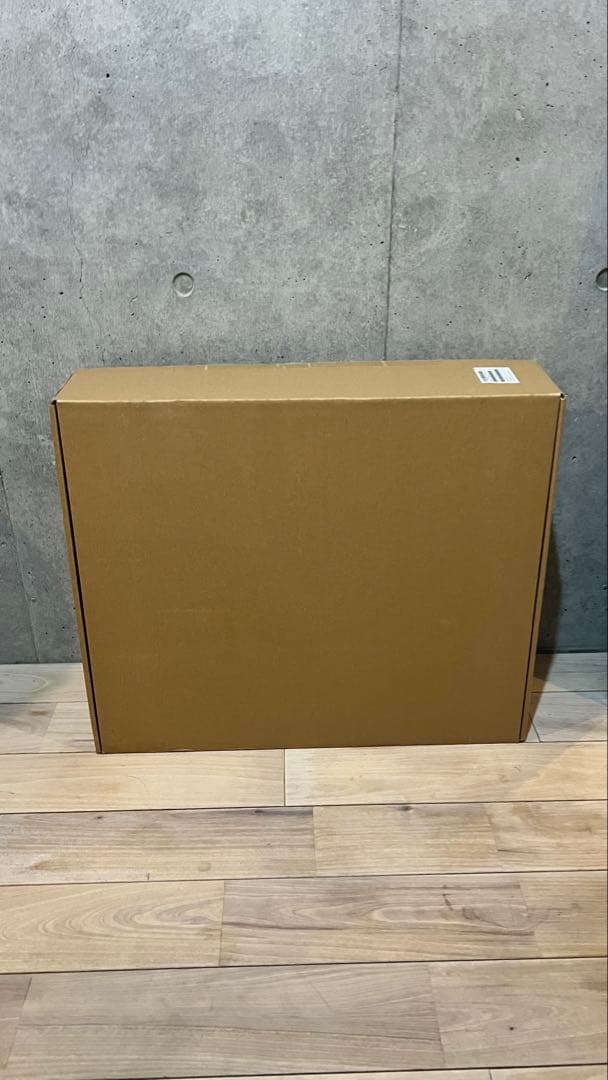 Apple iMac 21.5インチ 4K／キーボード・マウス付属 元箱付き