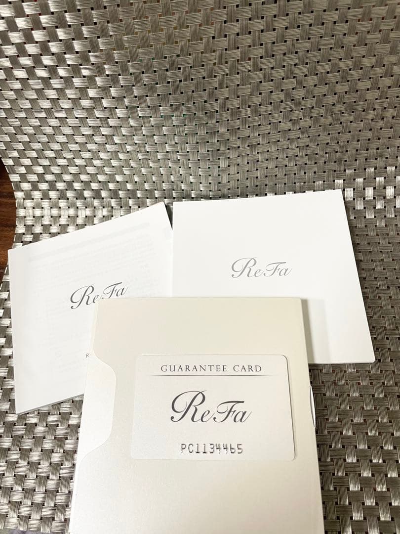 極美品！ReFa 美顔ローラー　ReFa CARAT RAY ギャランティカード