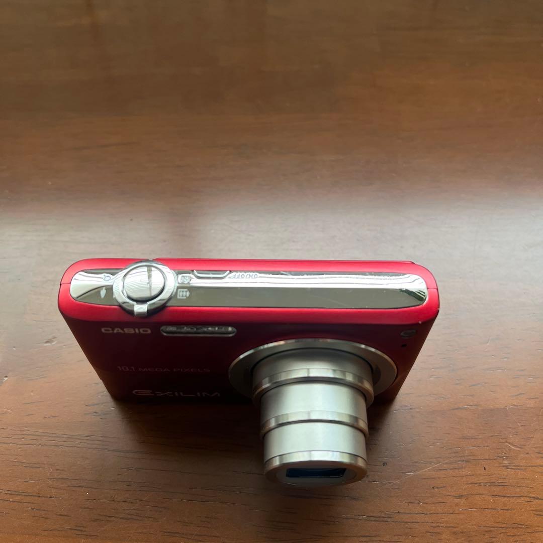カシオ EXILIM コンパクトデジタルカメラ 赤