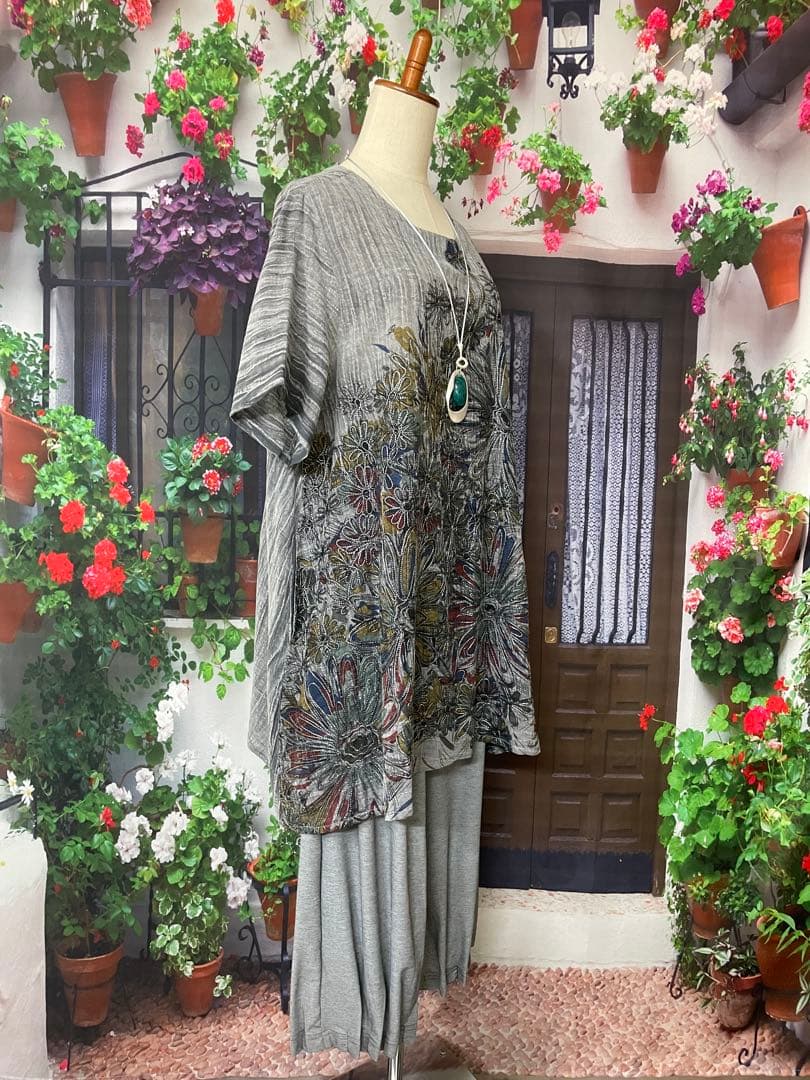 花938新品koibitomisaki 綿麻 刺繍付きAラインTU/951