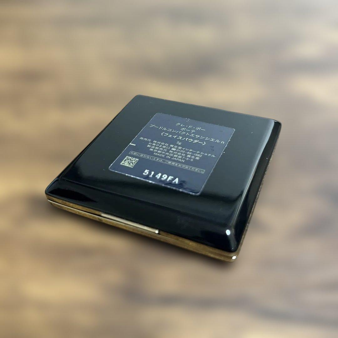 クレ・ド・ポーボーテ　エサンシエルn エレガントスリムのみ