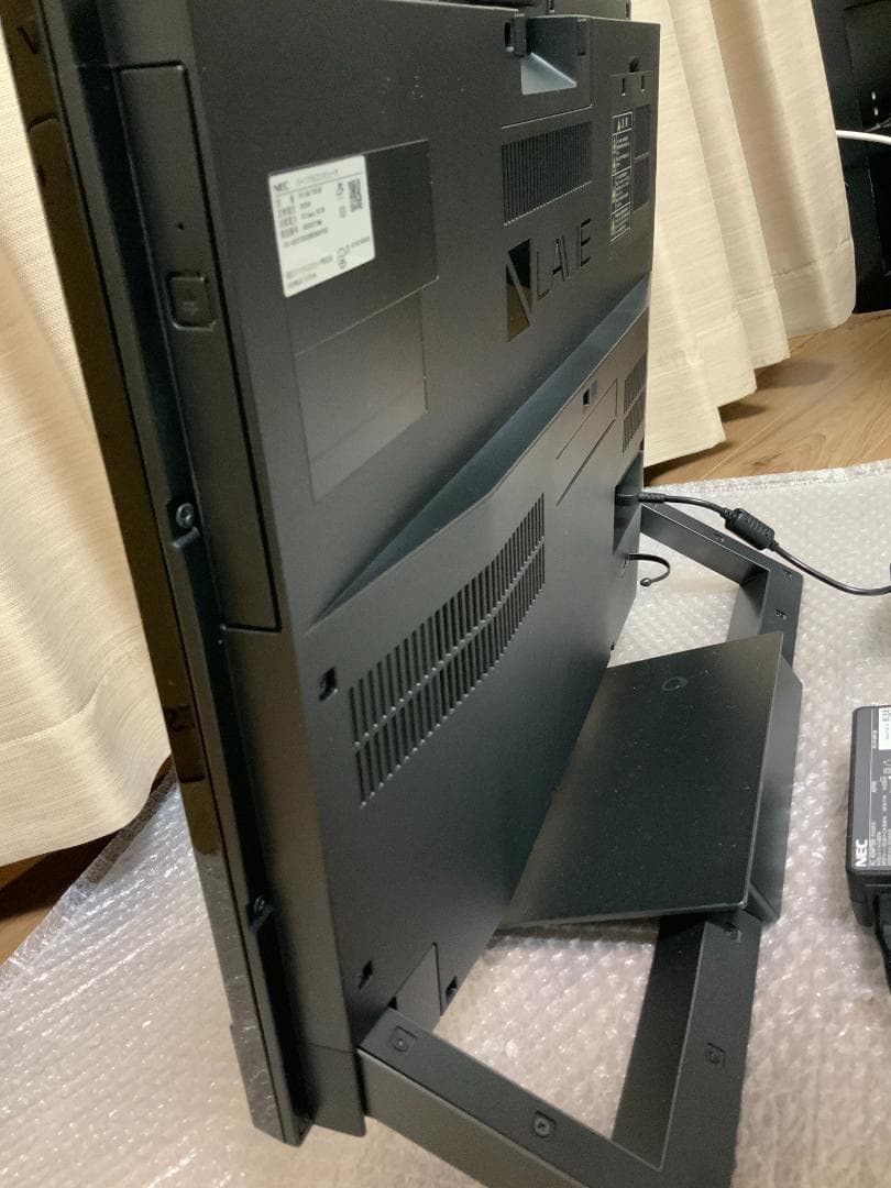 NEC PC-DA770FAB/i7-6500U/Win11/新品SSD/8GB