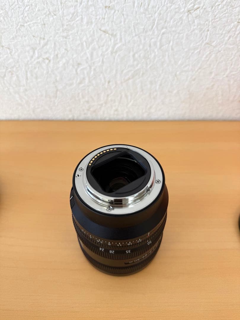 SONY標準ズームレンズFE24-50mm F2.8G(SEL2450G)三脚付