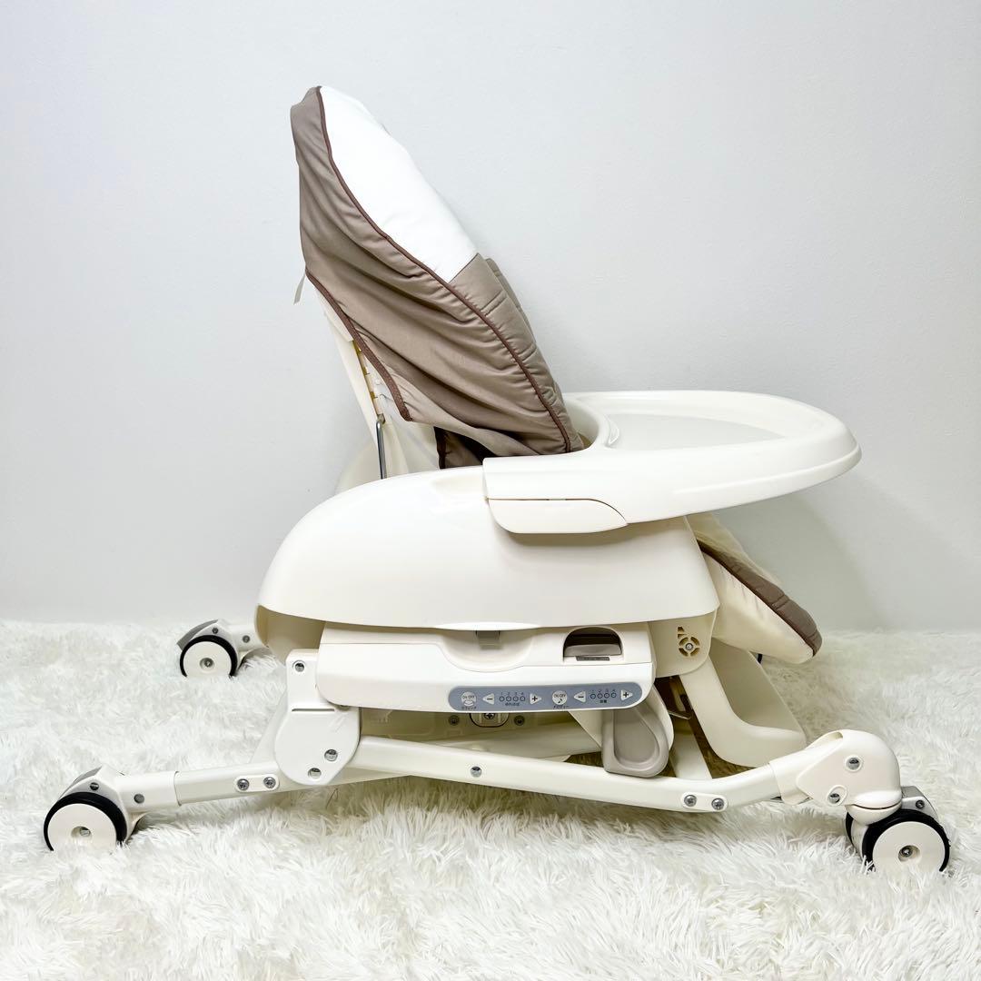 未使用級 Combi ネムリラAT ハイローチェア 電動 バウンサー