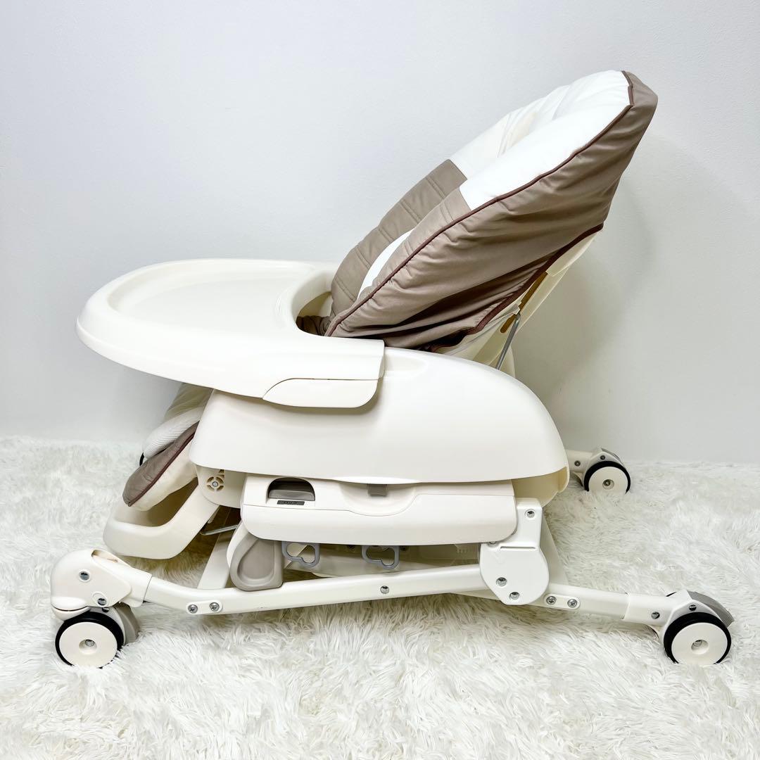 未使用級 Combi ネムリラAT ハイローチェア 電動 バウンサー