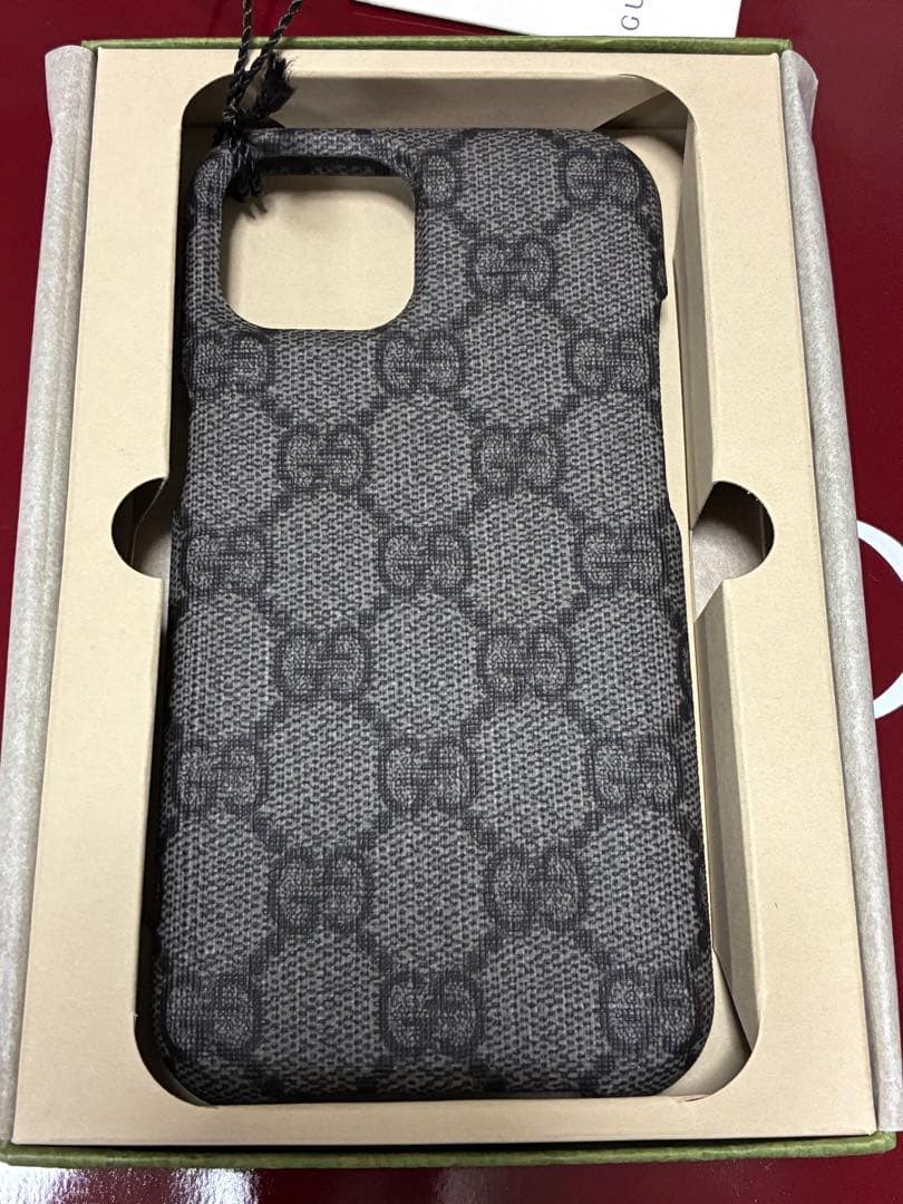 GUCCI アイフォンケース　アイフォン15