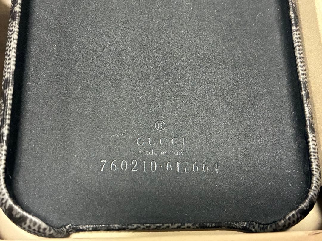 GUCCI アイフォンケース　アイフォン15