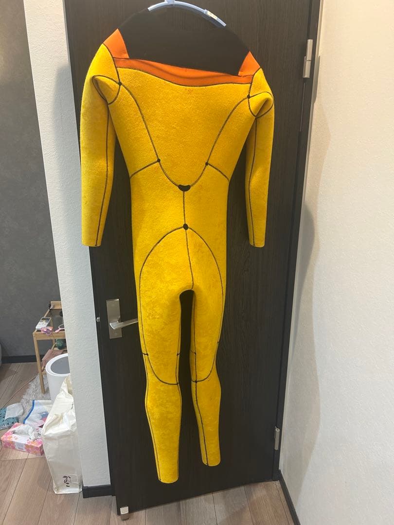 セミドライウエットスーツ　xLサイズ