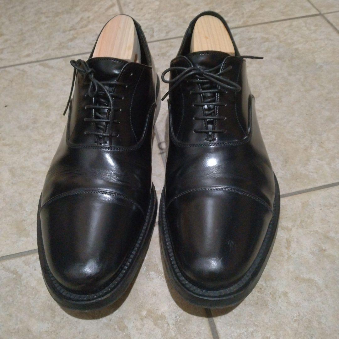 GUCCI ブラックレザードレスシューズ