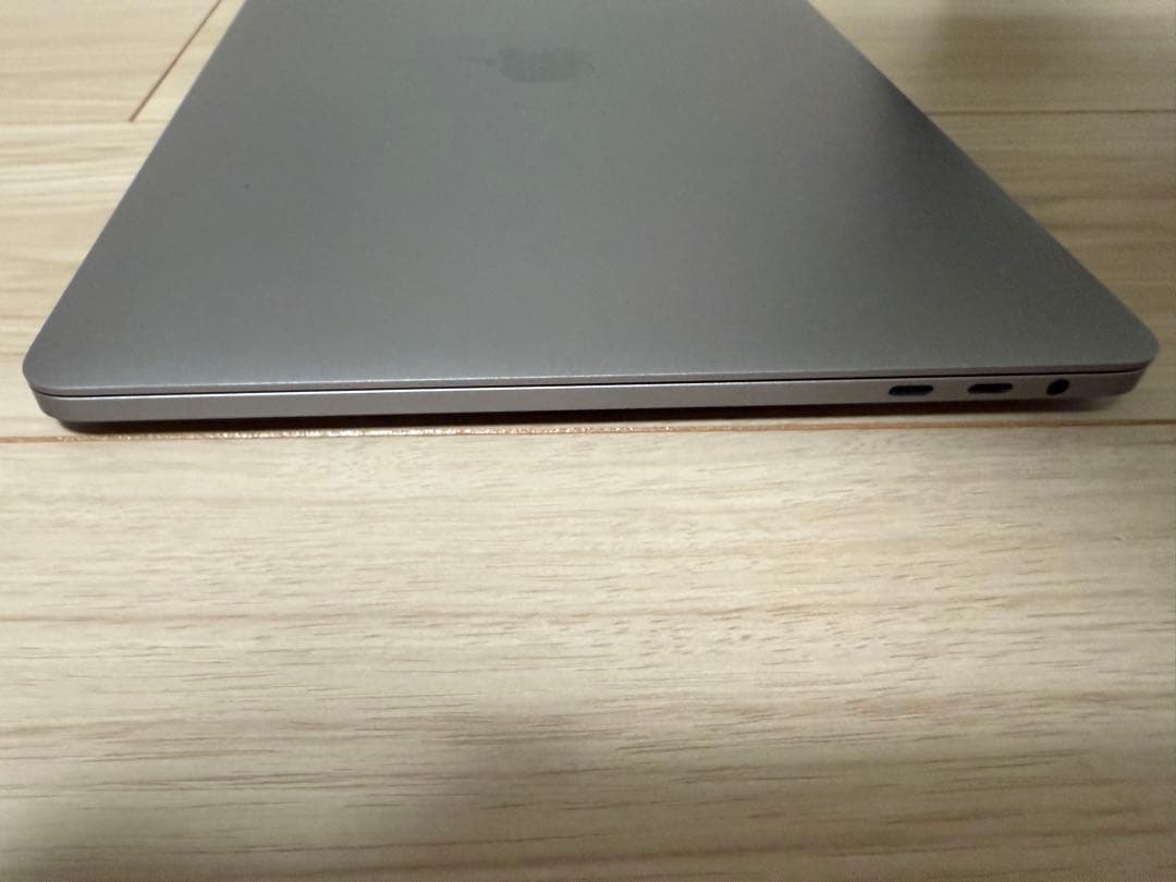 MacBook Pro 13インチ スペースグレー 英語配列