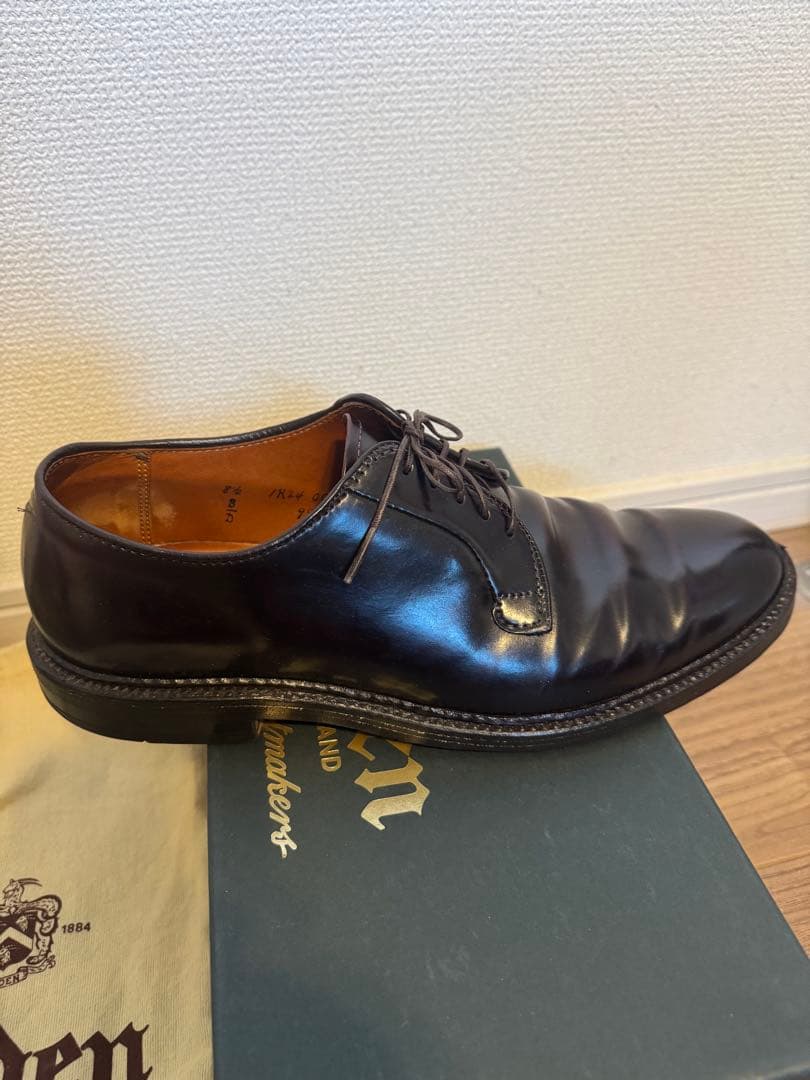 【美品】Alden 990 コードバン 8 1/2D 箱保存袋付き　シューツリー