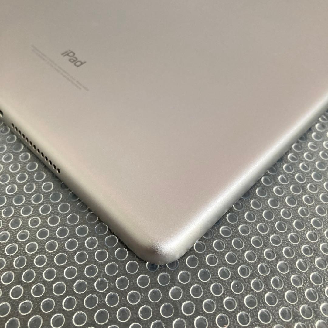 3421【早い者勝ち】比較的美品☆iPad5 第5世代 32GB WIFIモデル