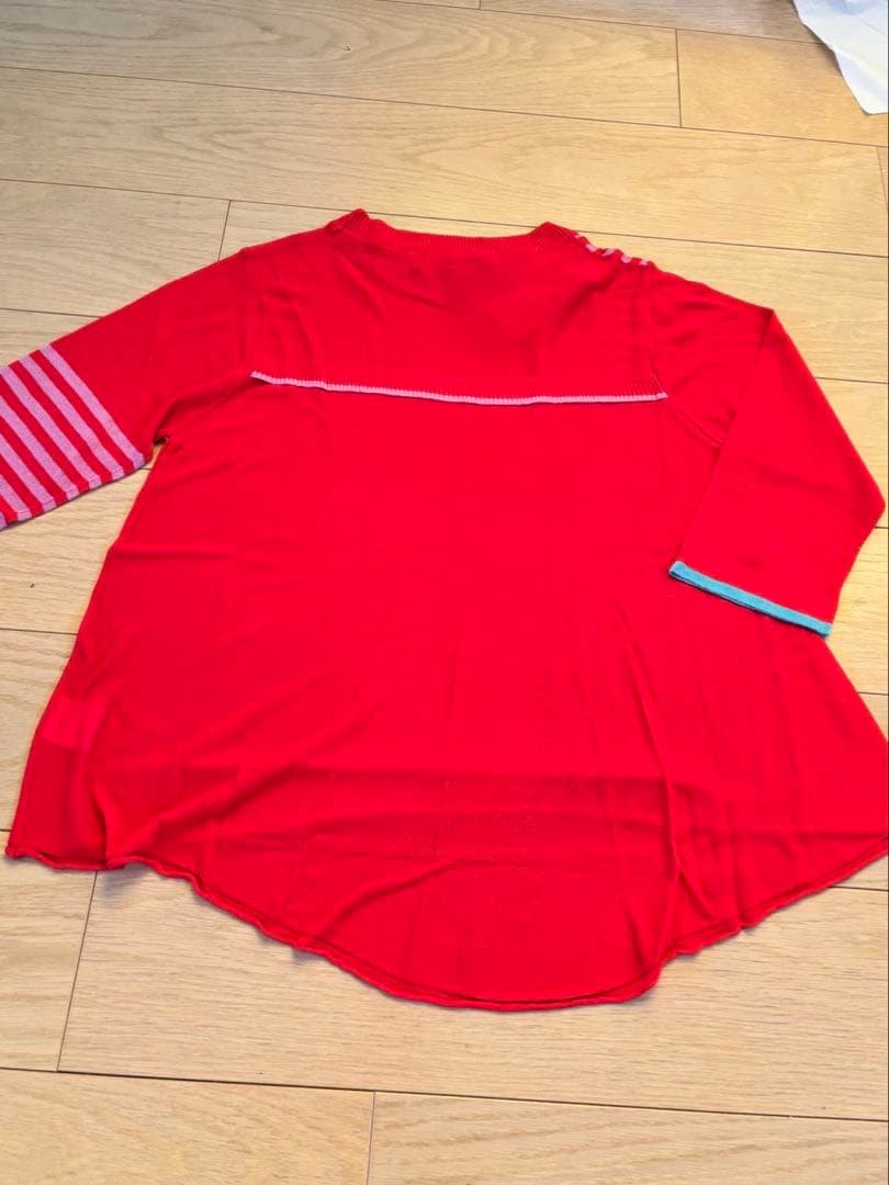 再々値下【新品未使用タグ付】アルベロベロ　ブローチ付ニットプルオーバー