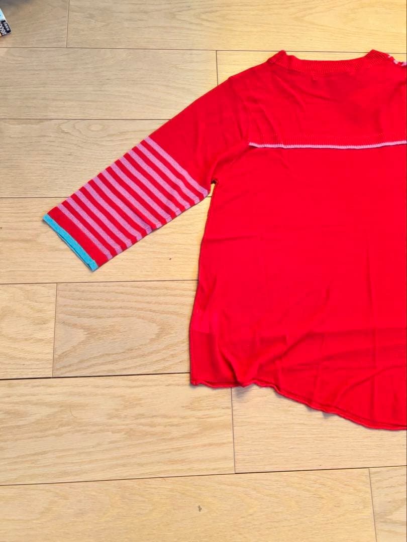 再々値下【新品未使用タグ付】アルベロベロ　ブローチ付ニットプルオーバー