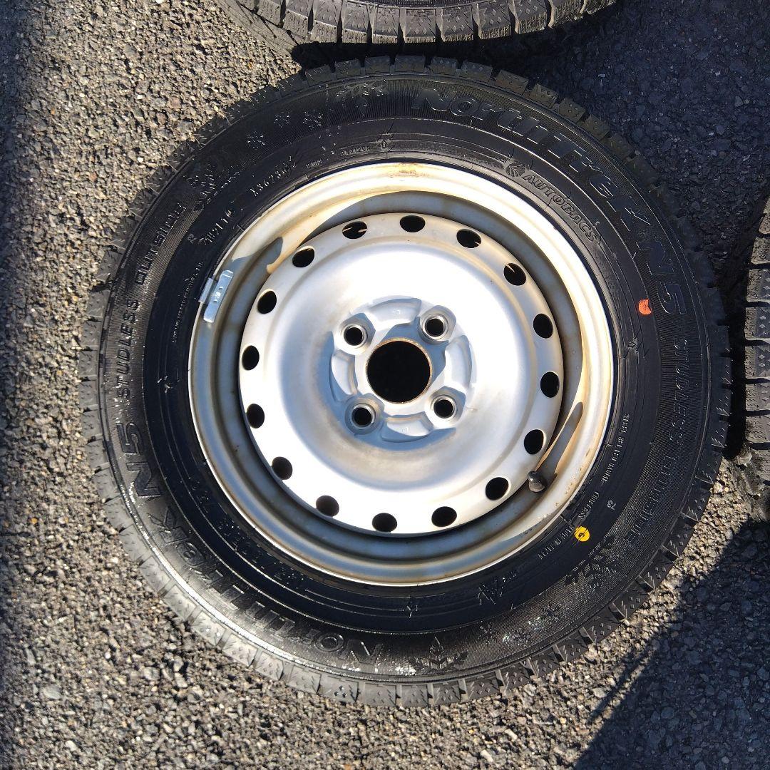 145/80R13　ほぼ新品スタッドレスタイヤ　ホイル付き　４本セット　送料込み