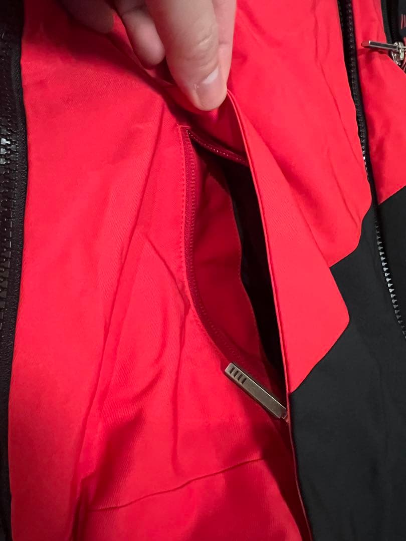 DESCENTE デサント スキーウェア ジャケット 赤×黒 メンズ フード付き