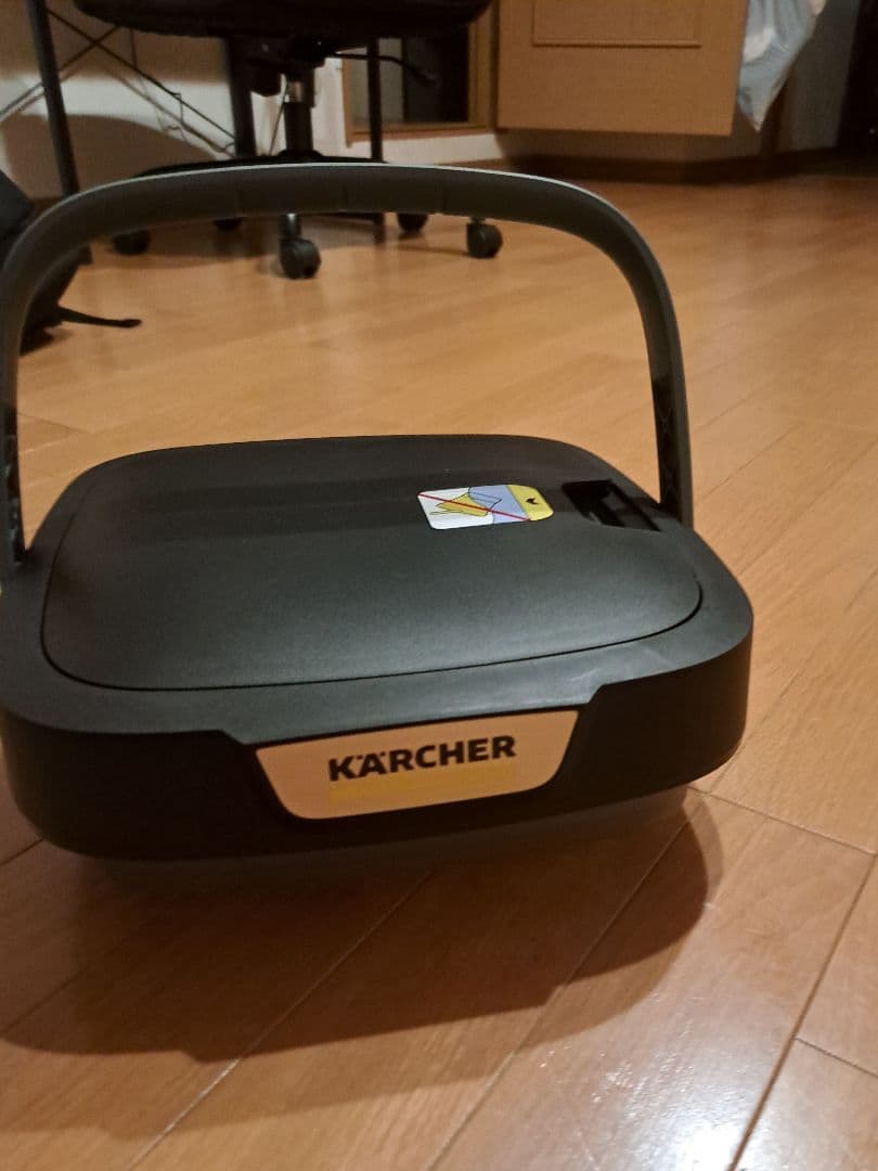期間限定お値下げ！２０２５年３月購入！　数回使用品！KARCHER 高圧洗浄機