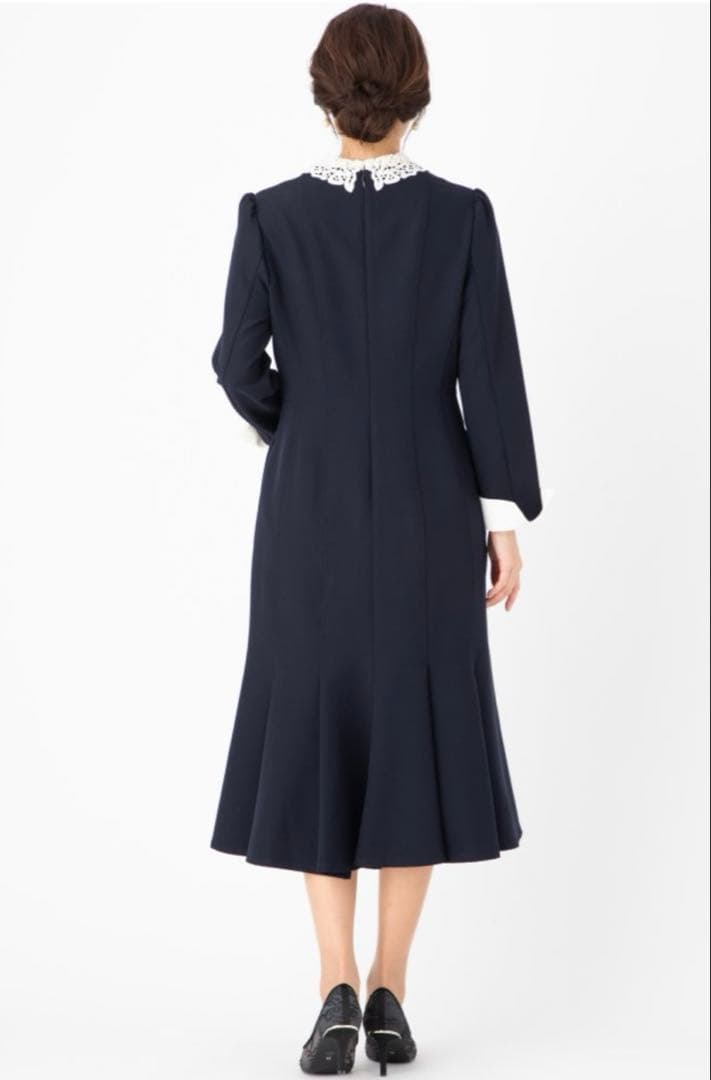 【タグ付】セルフォード エンブロイダリーカラータイトワンピース 刺繍 白襟 38