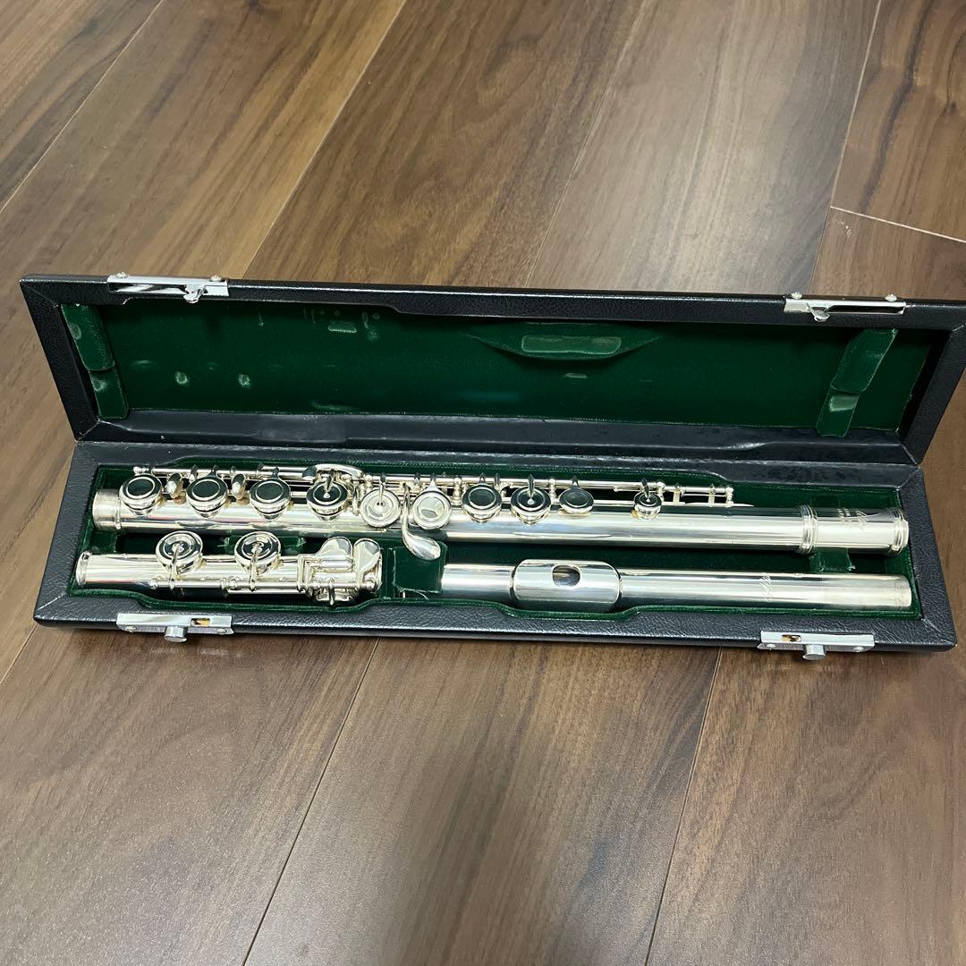 フルート　アルタス　A807 (ケース付き)