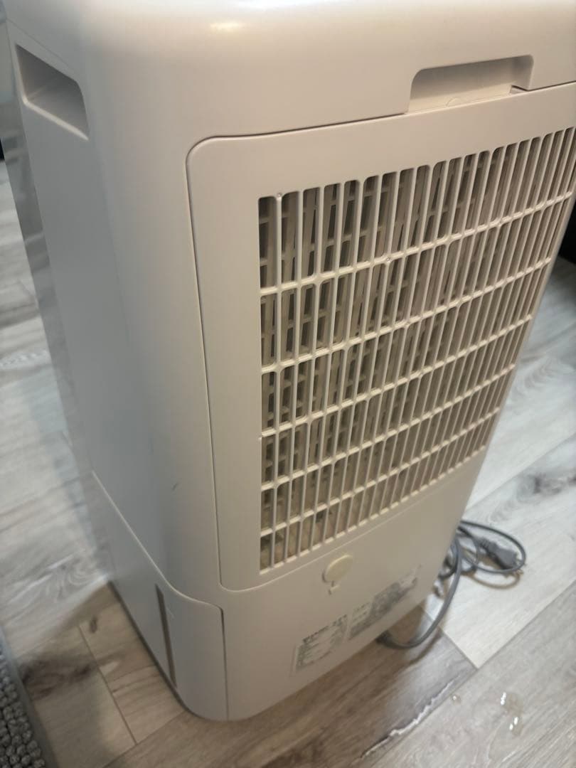 シャープ 衣類乾燥機 除湿機 CV-N180-W