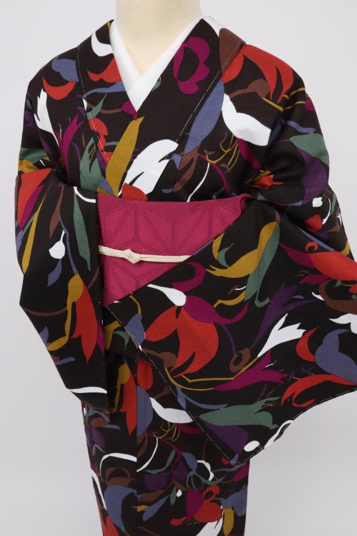 《Miyu★長尺■上質『浴衣』鮮やか花模様モダンアート◆濃黒茶UC9-2》