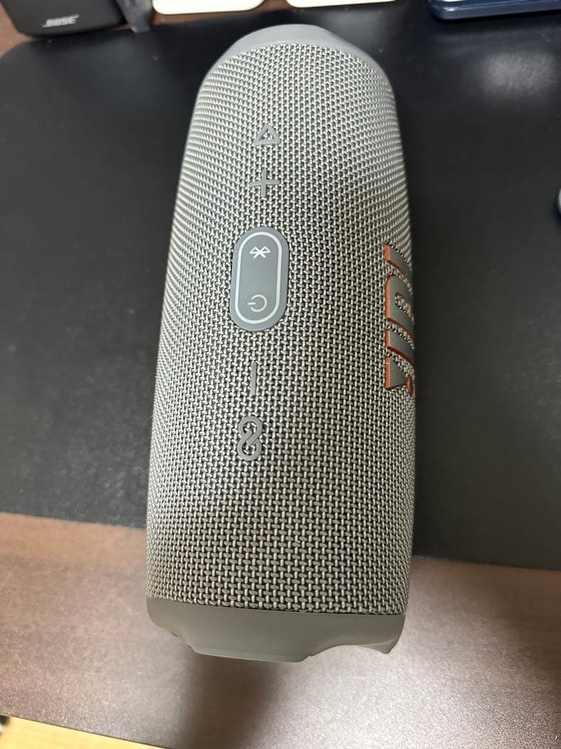 JBL charge5ワイヤレススピーカー グレー