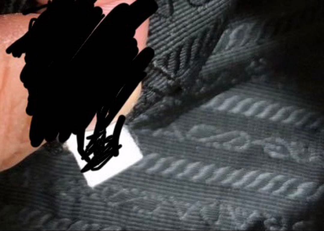 PRADA ブラック ショルダーバッグ今週いっぱいまで値下げです！