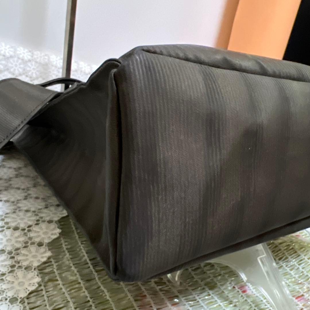 ポールスミス　ショルダーバッグ