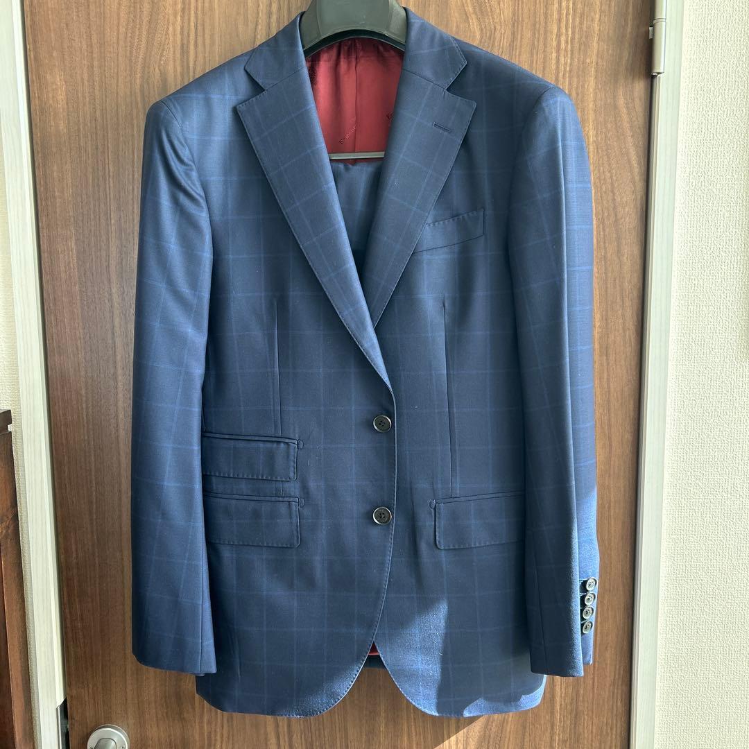 美品エルメネジルドゼニアスーツ　シングル　ネイビーストライプ　M