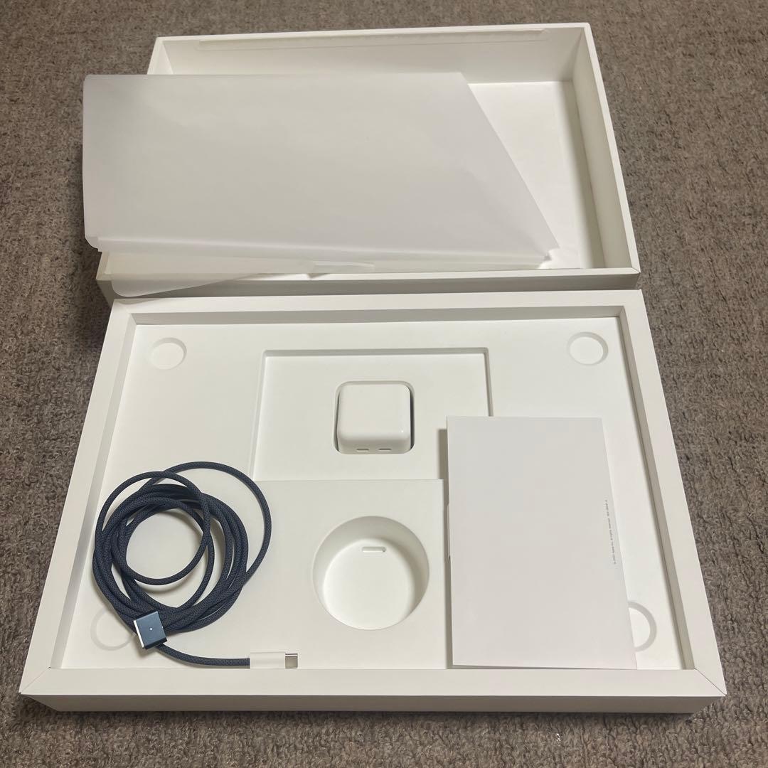 M2 MacBook Air 15インチ メモリ24GB ストレージ512GB