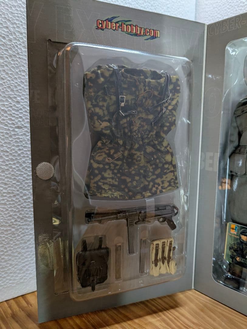 CYBER-HOBBY ドラゴン　2体セット