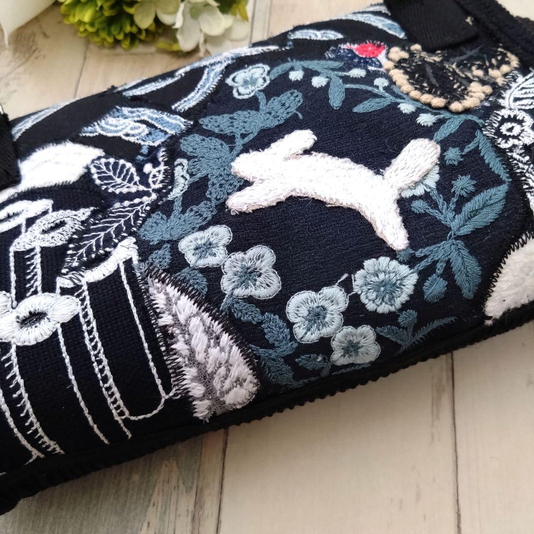 【ミナペルホネン】ハンドメイド　ポーチ　ポシェット　マルチケース　クラッチバッグ