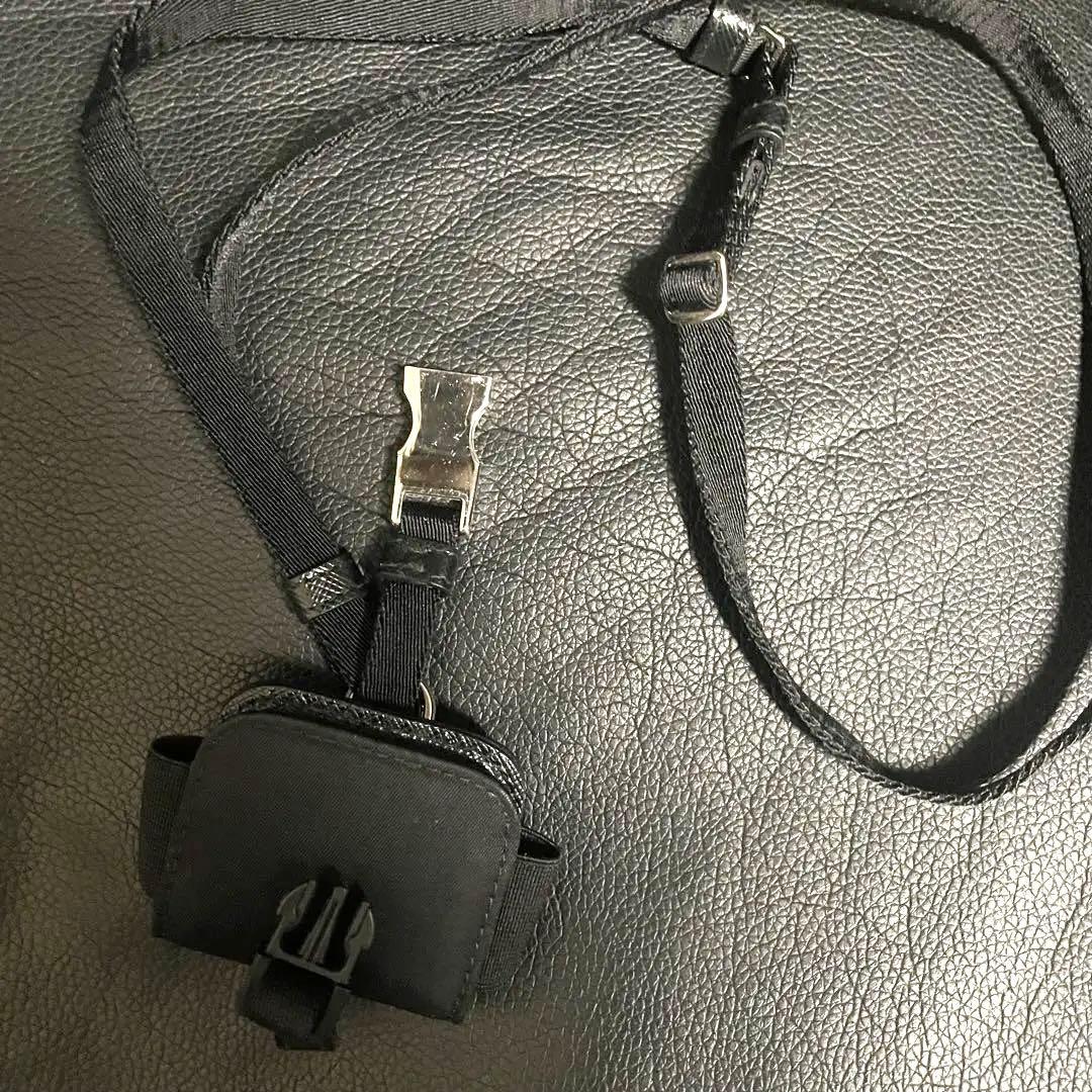 PRADA プラダ airpods pro ナイロンイヤホンケース
