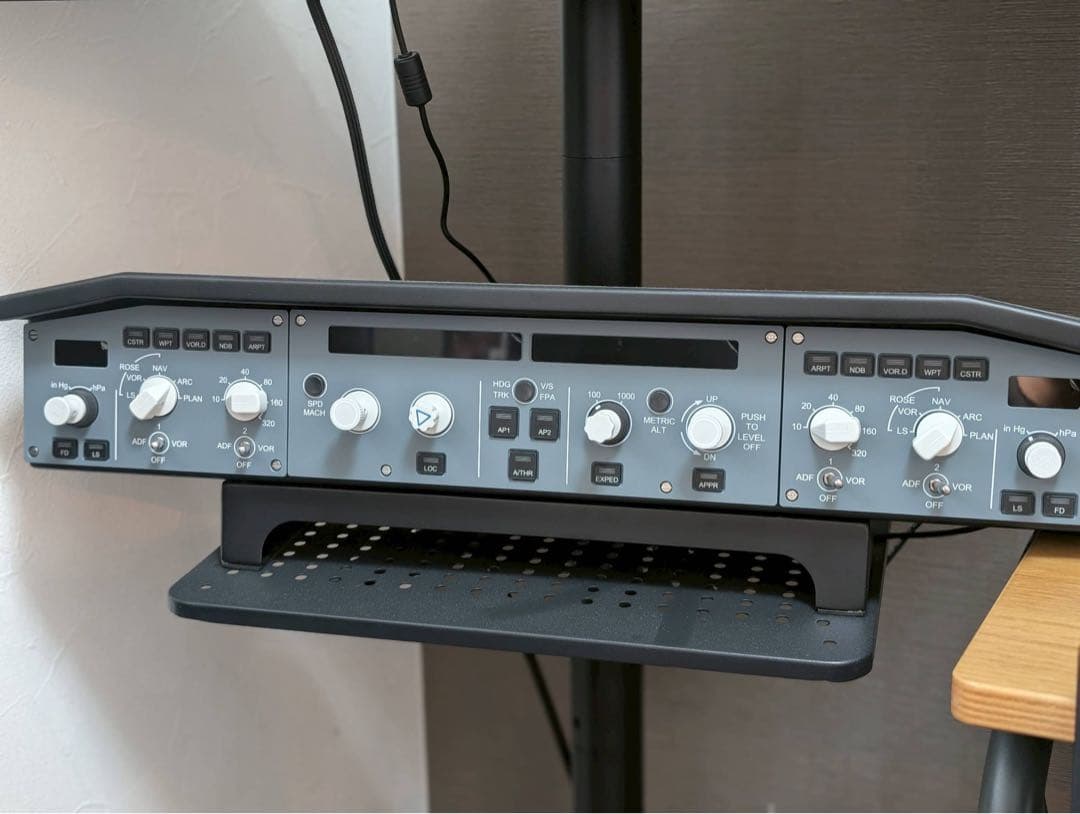 AIRBUSエアバス　Thrustmaster 他コントローラーセット