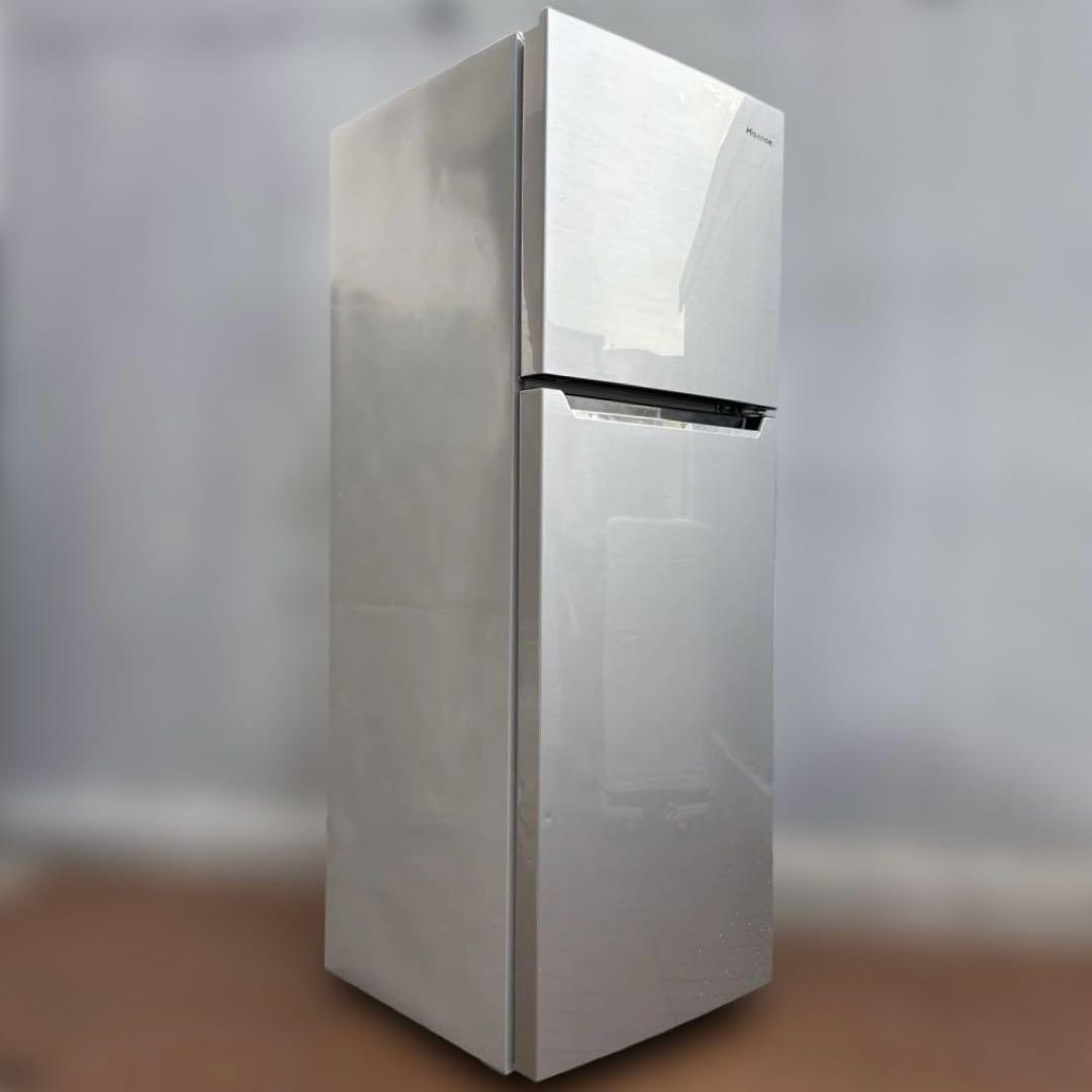 送料込 Hisense 冷蔵庫 227L スリム大容量 鏡面 省エネタイプ