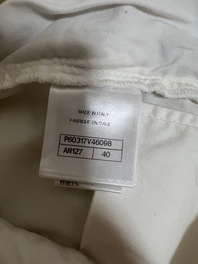 CHANEL チャネルホワイトショートパンツ