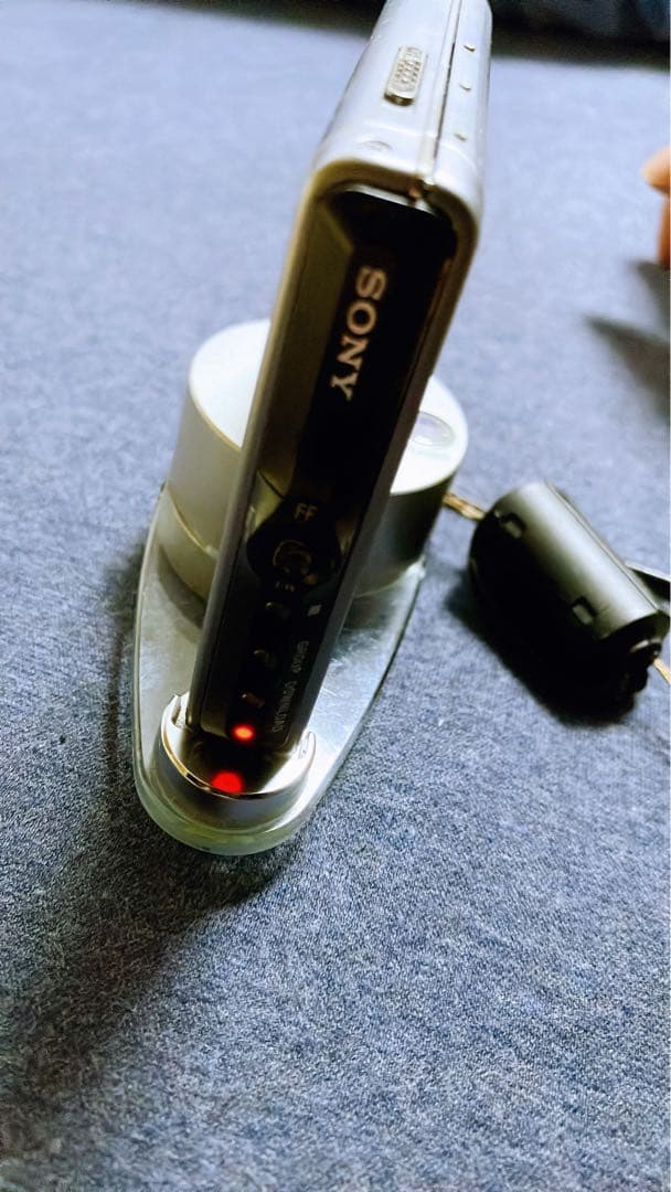 SONY Hi-MDウォークマン MZ-NH3D