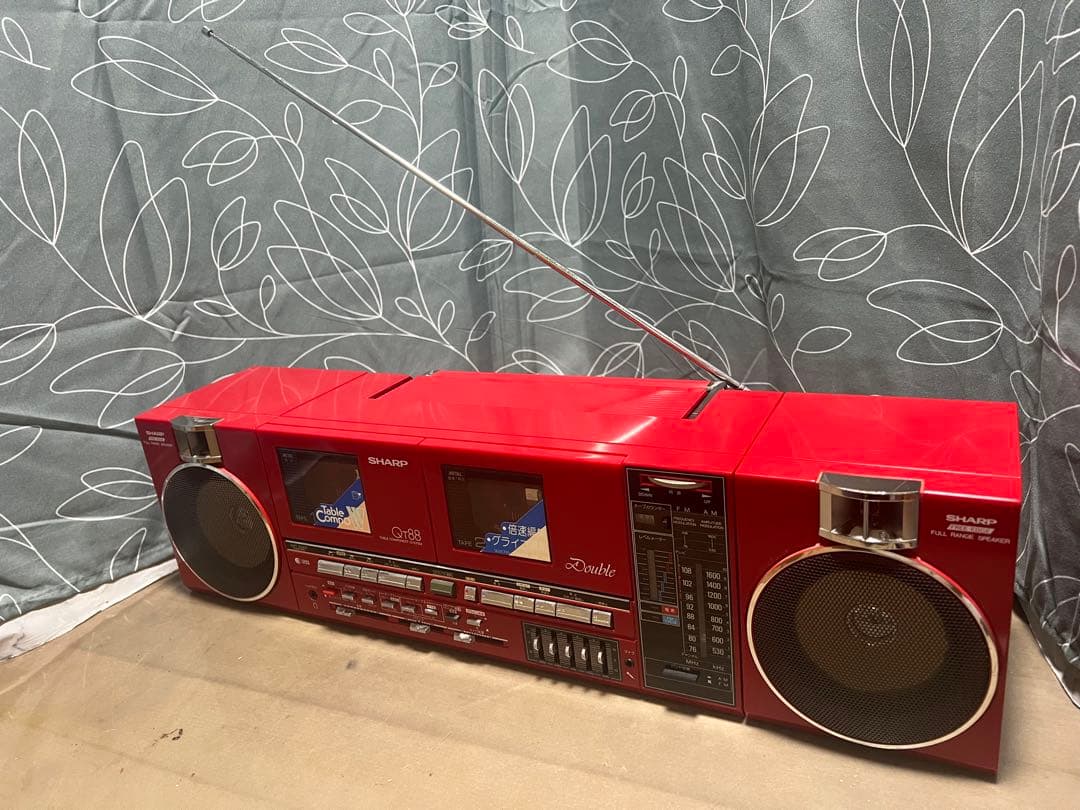 レトロ SHARP QT-88R 赤色 ラジカセ カセットデッキ