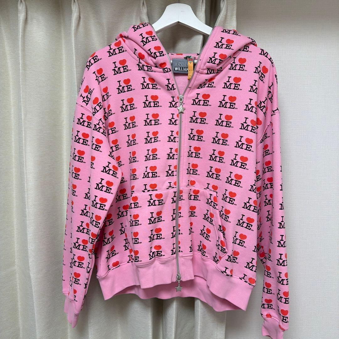 Ashley Williams I LOVE ME パーカー