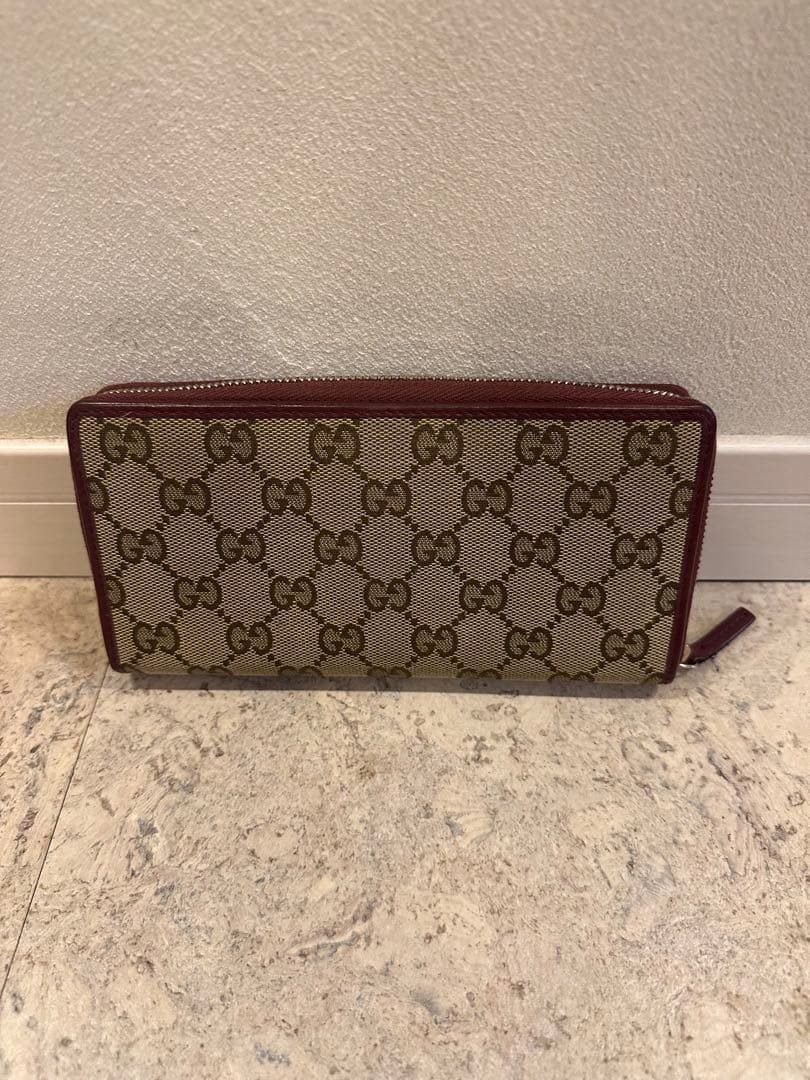 GUCCI 財布　GGキャンパス　ワイン色
