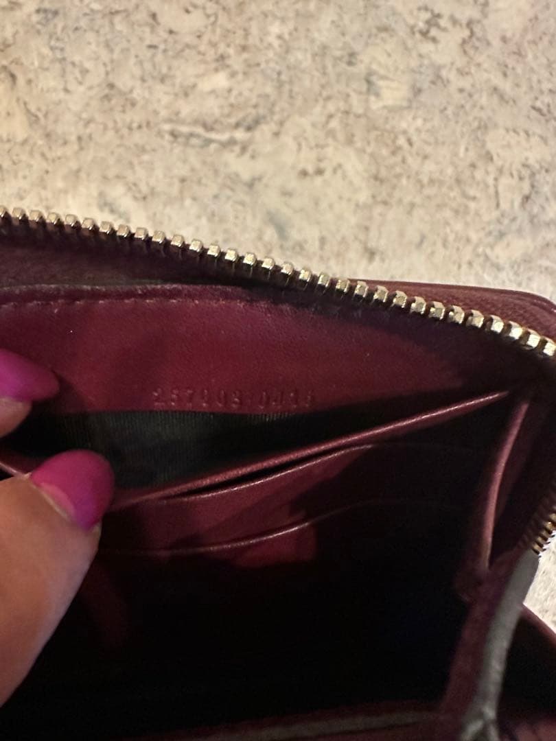 GUCCI 財布　GGキャンパス　ワイン色