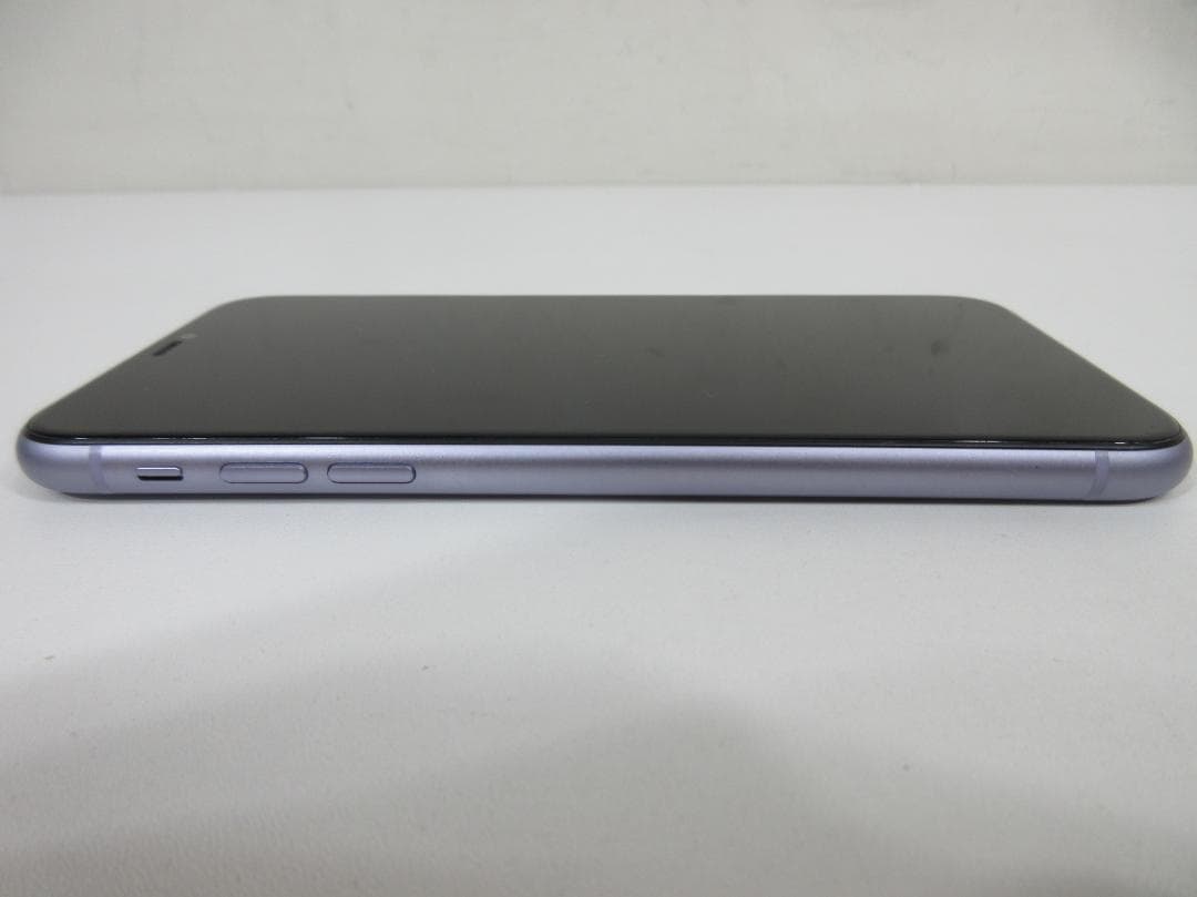 0716Z iPhone11 64GB MWLX2J/A simロック カード無
