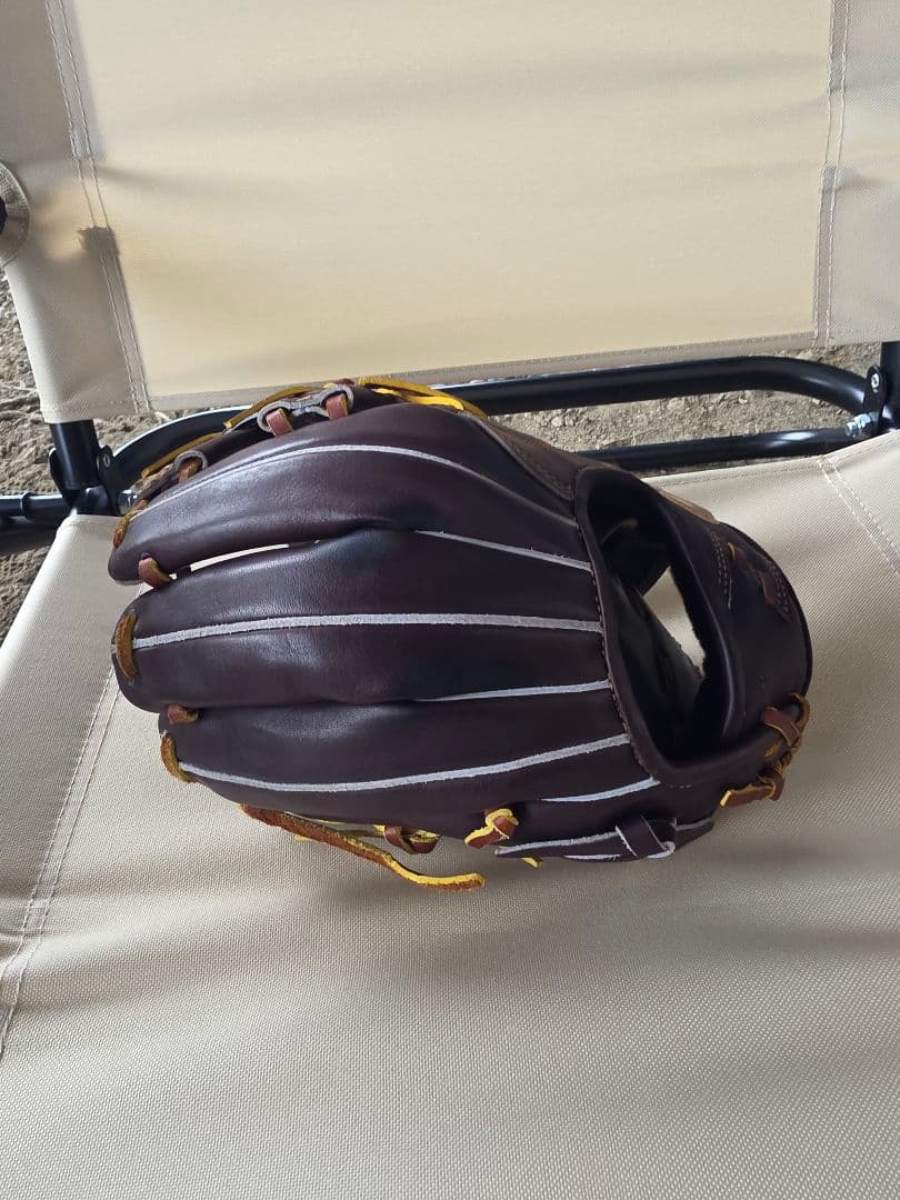 ジームス Zeems　軟式用グラブ内野手用(小)