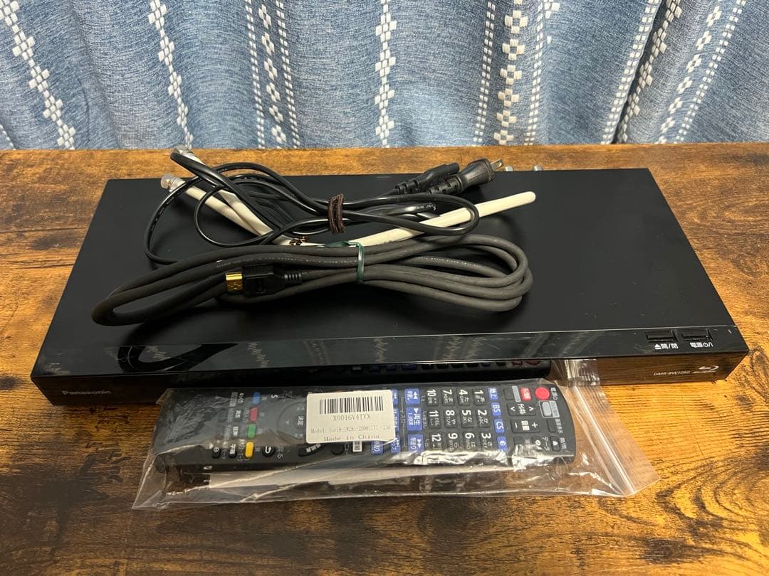 【2018年製】パナソニック ブルーレイレコーダー DMR-BW1050