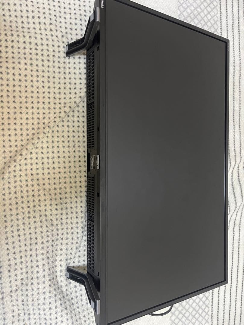 【美品】REGZA 32V34 2022年製　32インチ　送料込み　説明書等付